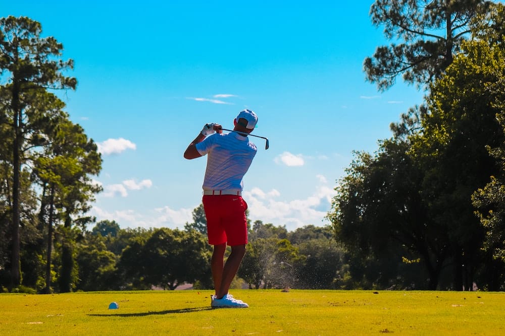 How Does My Golf Posture Relate to My Swing?